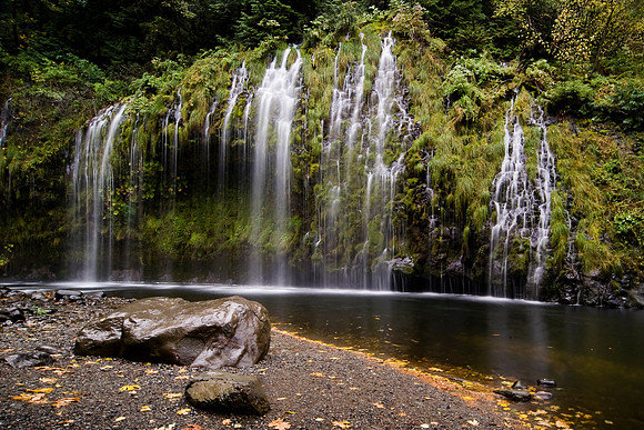 Mossbrae Falls